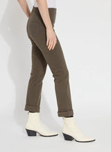 Load image into Gallery viewer, Lysse Boyfriend Denim