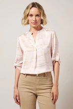 Load image into Gallery viewer, Lysse Ashanti Roll Tab Printed Shirt