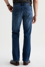 Load image into Gallery viewer, AG Graduate Tailored Leg Jean
