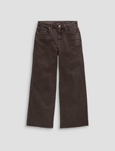 Load image into Gallery viewer, AG Saige Wide Leg Crop Jean