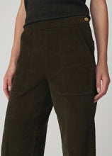 Load image into Gallery viewer, Joe`s Jeans The Corduroy Side Zip Wide Leg