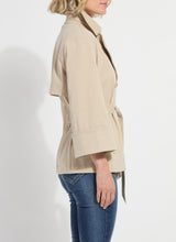 Load image into Gallery viewer, Lysse Dakota Cotton Cropped Trench