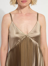 Load image into Gallery viewer, Lysse Lauren Pleated Midi Dress