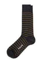 Load image into Gallery viewer, Pantherella Worthington Fine Stripe Socks