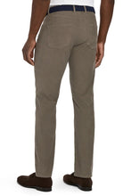 Load image into Gallery viewer, Holderness &amp; Bourne The Baxter Pant
