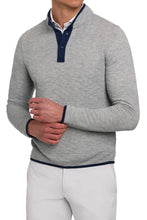 Load image into Gallery viewer, Holderness &amp; Bourne The Sullivan Pullover
