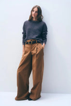 Load image into Gallery viewer, White &amp; Warren Cashmere Textured Stripe Crew
