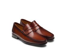 Load image into Gallery viewer, Magnanni Gentry Penny Loafer
