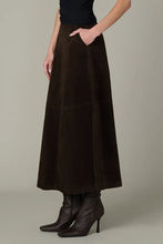 Load image into Gallery viewer, Joe`s Jeans The Tavi Vegan Suede Skirt
