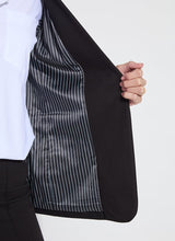 Load image into Gallery viewer, Lysse Essential Pontee Blazer
