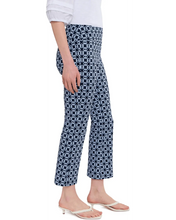Load image into Gallery viewer, Elliott Lauren Chain Link Pull On Bootcut Pant

