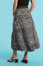 Load image into Gallery viewer, Tyler Boe Daphine Linen Graphic Paisley Skirt
