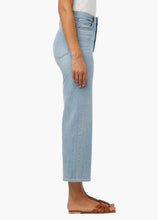 Load image into Gallery viewer, Joe`s Jeans Blake Cropped Wide Leg
