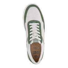 Load image into Gallery viewer, Johnston Murphy Dawson Moc Toe U Throat
